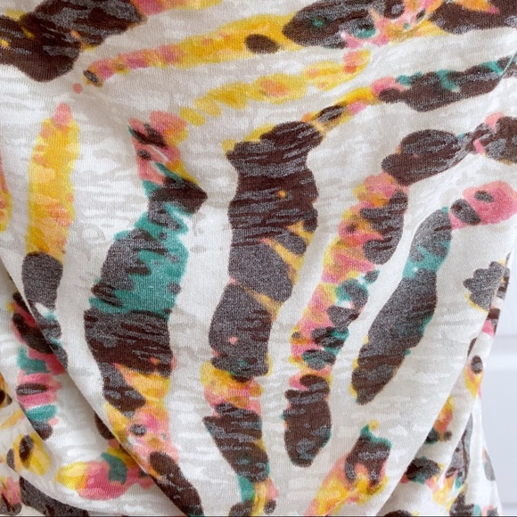 Vince Camuto Animal Print Cowl Neck Tank - Picture 3 of 9